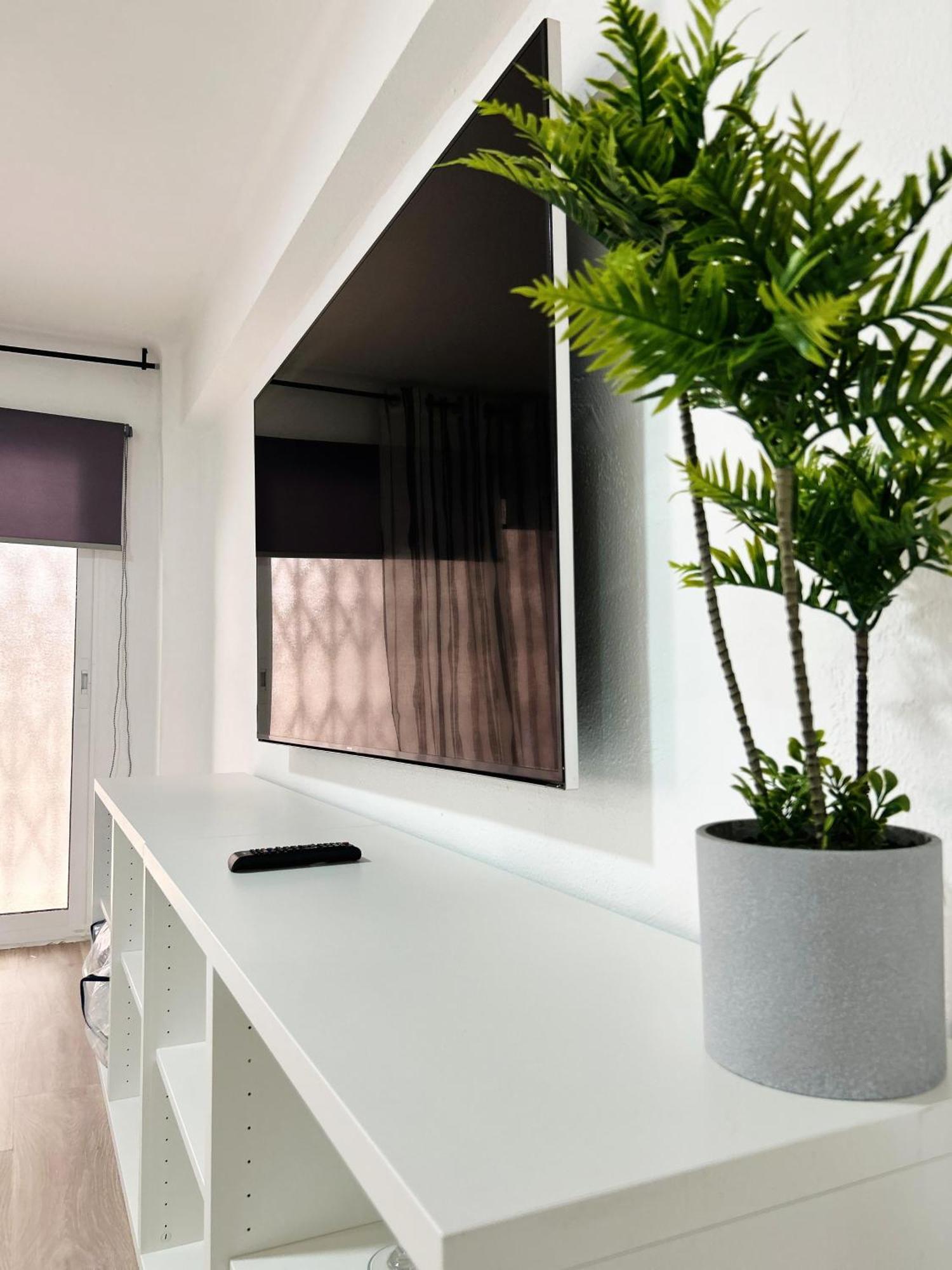 Pura Vida Apartment Torremolinos Bagian luar foto