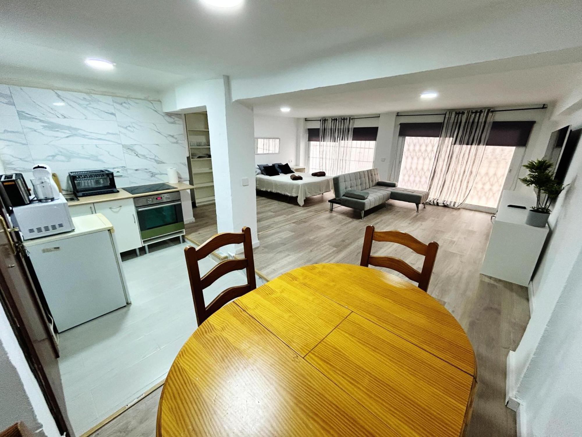 Pura Vida Apartment Torremolinos Bagian luar foto